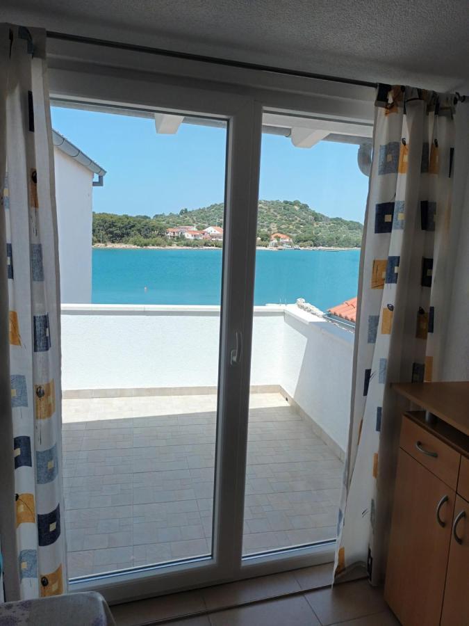Volat Apartments Betina  Kültér fotó