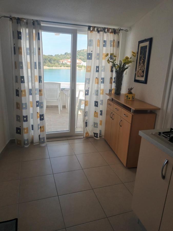 Volat Apartments Betina  Kültér fotó
